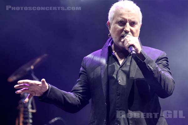 BERNARD LAVILLIERS - 2014-07-20 - PARIS - Parvis de l'Hotel de Ville - 